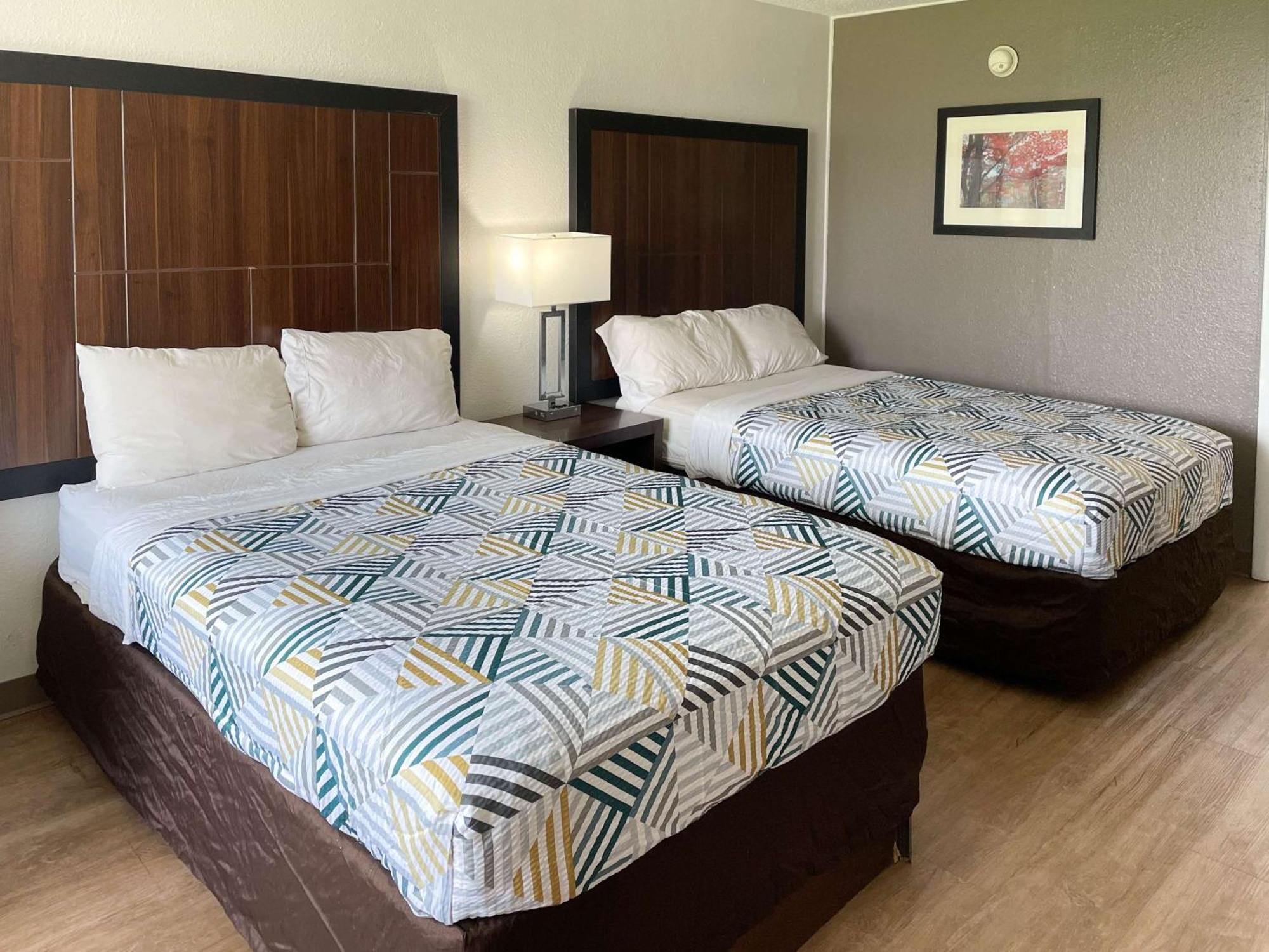 Motel 6 Opelika Al Esterno foto