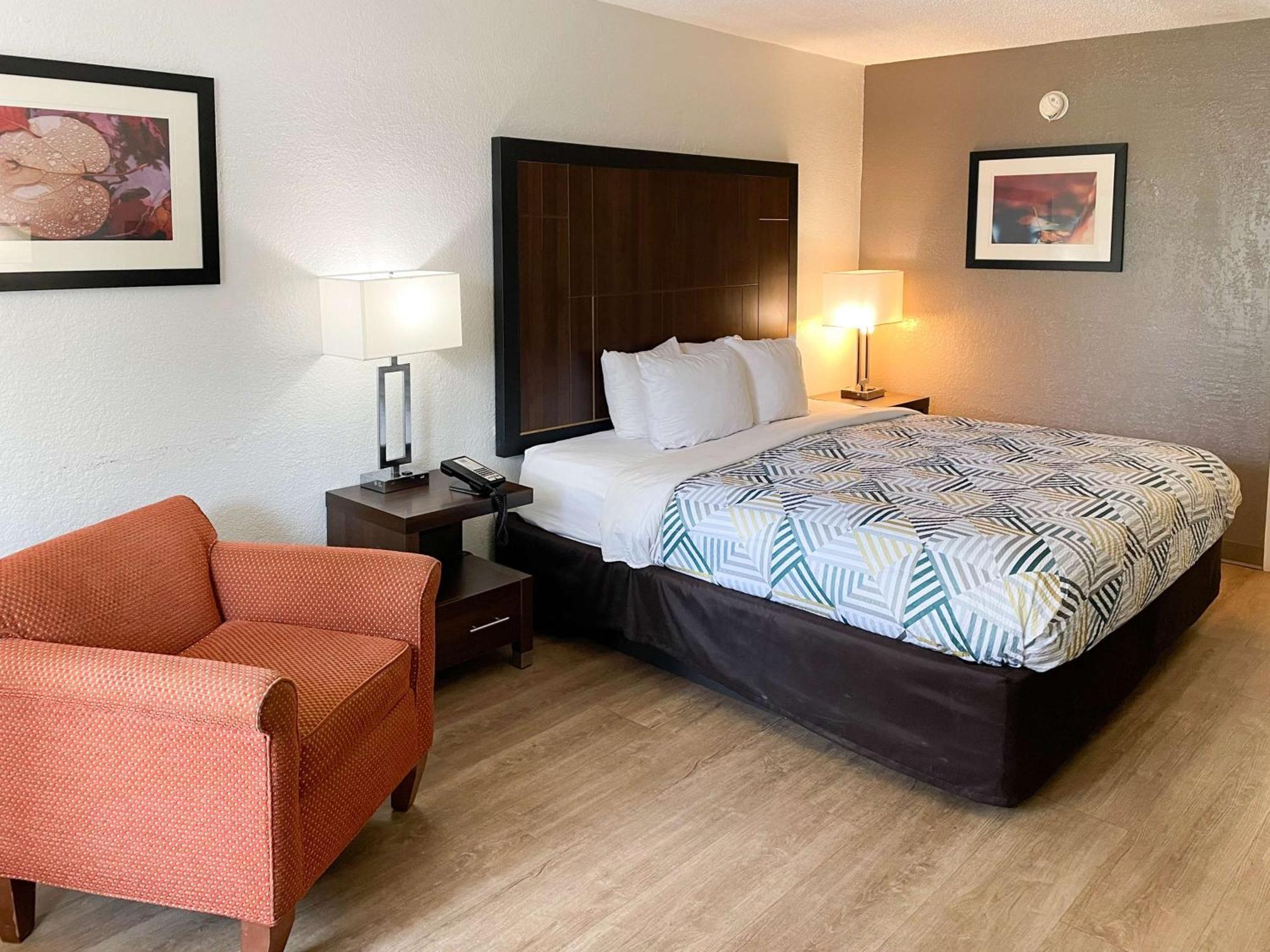 Motel 6 Opelika Al Esterno foto