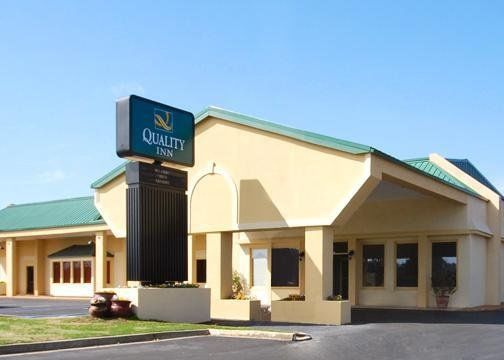 Motel 6 Opelika Al Esterno foto